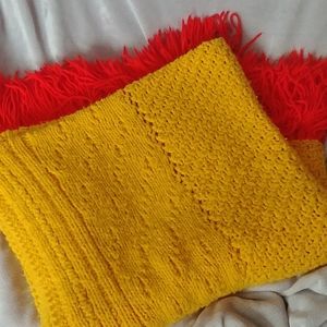 Vintage knit couch throw blanket 78" x 39"